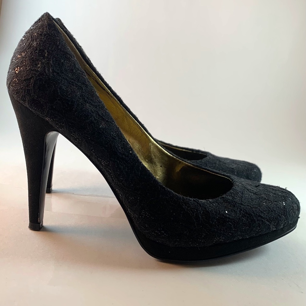 Nine West Black Pumps